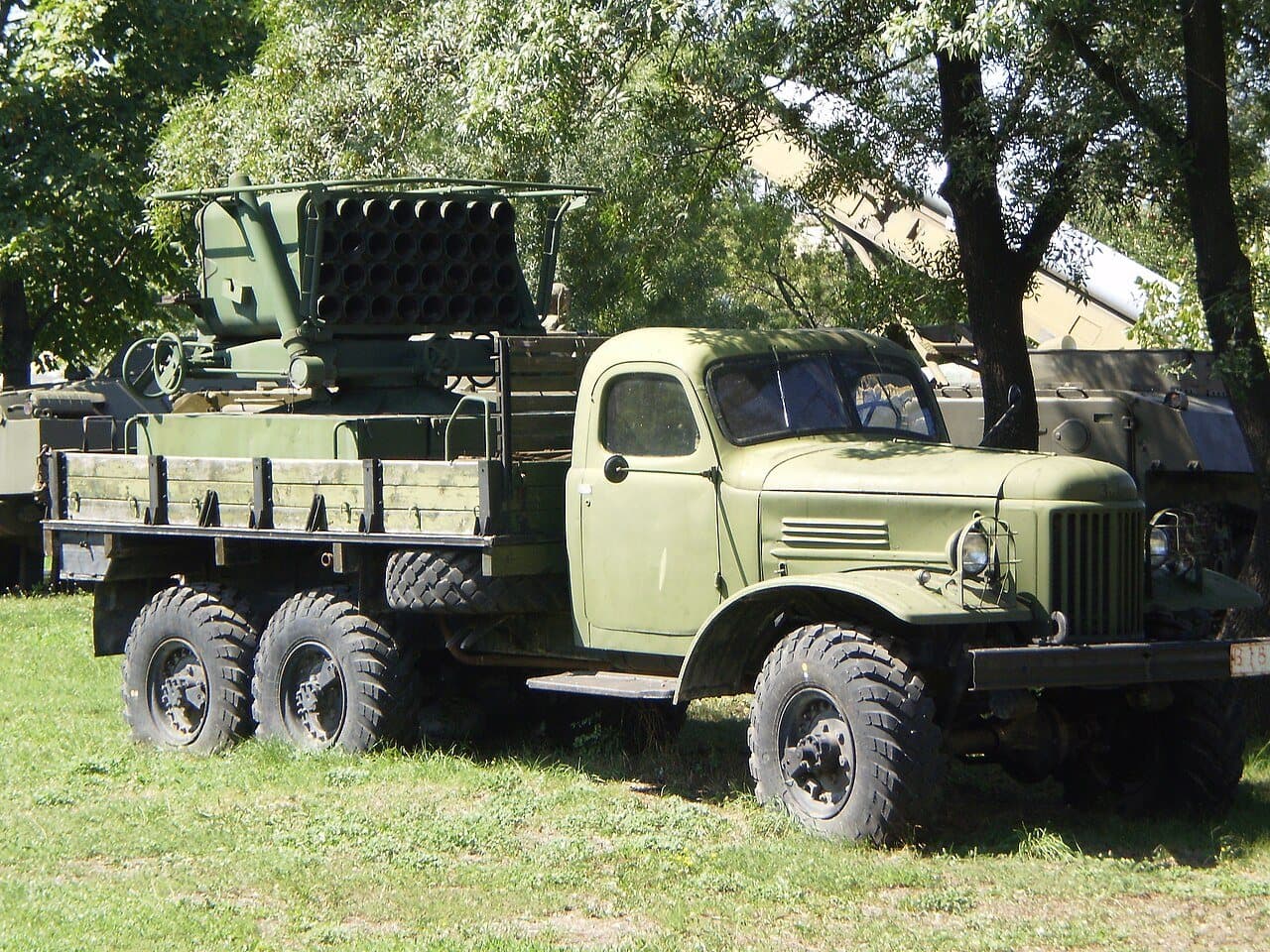 ЗИЛ-157кв